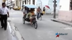 Operadores de bicitaxis en la Isla protestan por el acoso de las autoridades Operadores de bicitaxis en la Isla protestan por el acoso de las autoridades