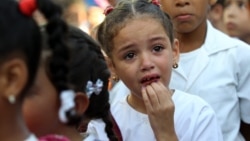 Madre cubana considera que no hay condiciones para iniciar las clases en septiembre Madre cubana considera que no hay condiciones para iniciar las clases en septiembre