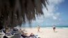 Foto Archivo. Turistas alemanes en Varadero. REUTERS/Alexandre Meneghini