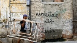 Info Martí | "Necesitas ser feliz", un grafiti de esperanza Info Martí | "Necesitas ser feliz", un grafiti de esperanza