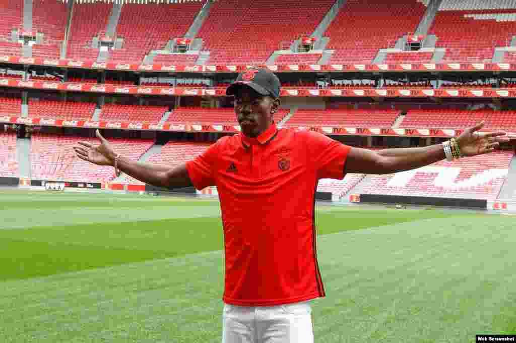 "Representar esta camiseta es algo que me hace sentir feliz. Siento que el Benfica de Portugal me respalda para que logre buenos resultados", dijo Pedro Pablo Pichardo durante el acto de presentación en Lisboa.  