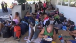 La Crisis Migratoria: ¿Por qué se van los cubanos? La Crisis Migratoria: ¿Por qué se van los cubanos?