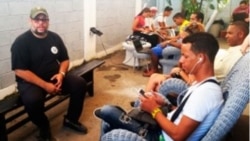 Informáticos cubanos rechazan declaraciones de funcionario sobre Internet Informáticos cubanos rechazan declaraciones de funcionario sobre Internet