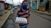 Escena captada el 18 de junio en una calle de San José de las Lajas, en la provincia de Mayabeque (Archivo/Yamil Lage/AFP).