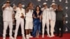 Alexander Delgado, Randy Malcolm, Yotuel, Beatriz Luengo, Yadam González, Descemer Bueno y El Funky celebran los Grammy a Patria y Vida.