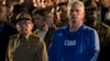 Miguel Díaz-Canel junto al general Raúl Castro. YAMIL LAGE / AFP