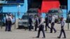 Policías en Cuba.