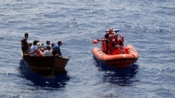Portavoz de la Guardia Costera informa sobre repatriación de balseros cubanos Portavoz de la Guardia Costera informa sobre repatriación de balseros cubanos
